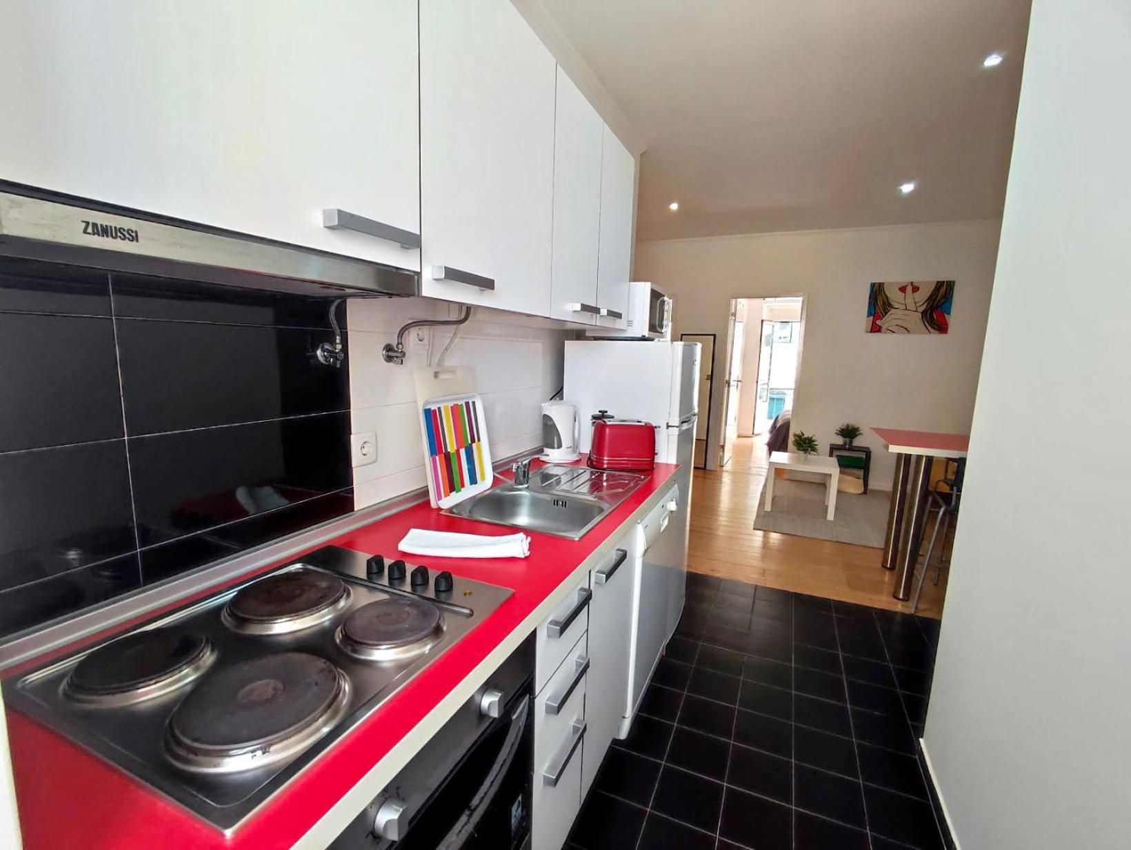 Red Passion Apartment Lisboa Екстериор снимка